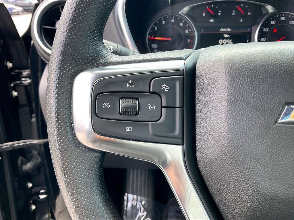 Used 2025 Black Chevrolet LT image 21