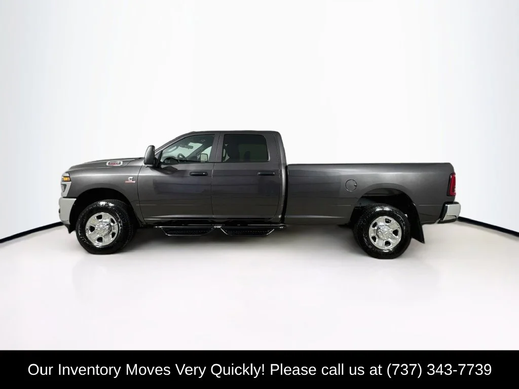 Used 2025 Granite Crystal Metallic Clearcoat Ram Tradesman image 4