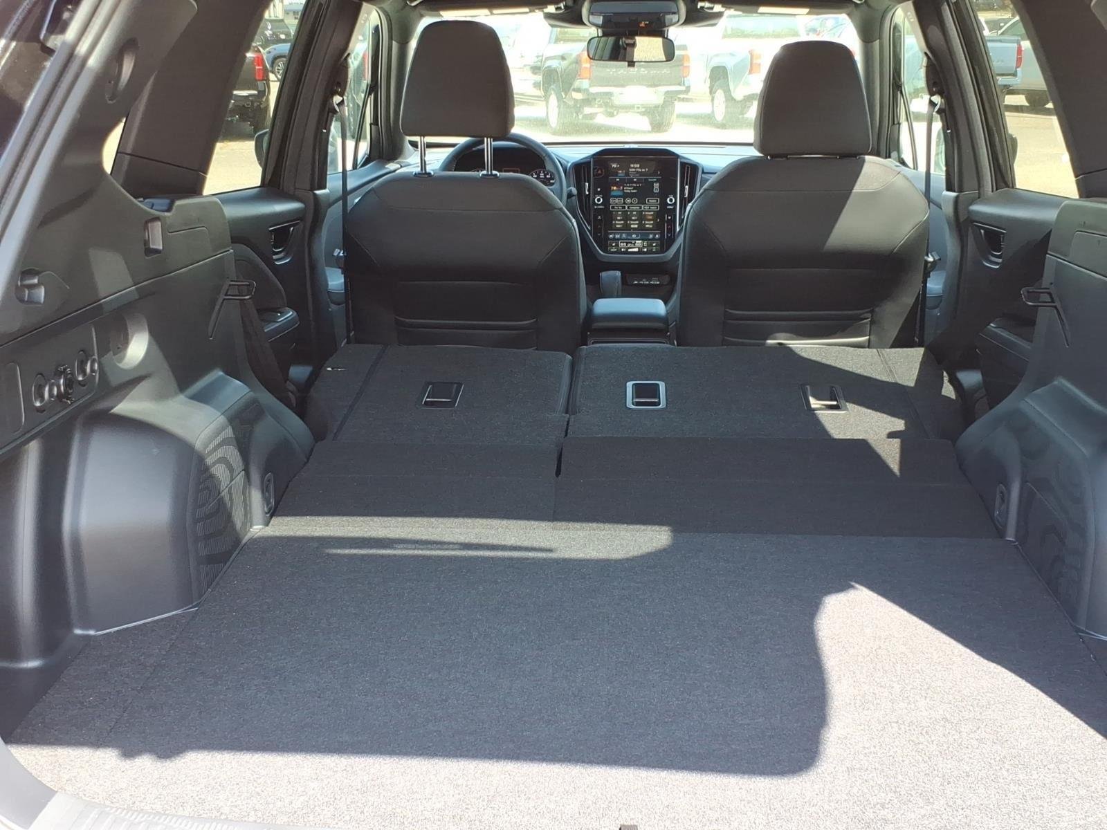 Used 2026 Crystal Black Silica Subaru Premium image 28