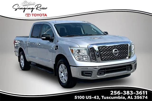 2017 Nissan Titan SV