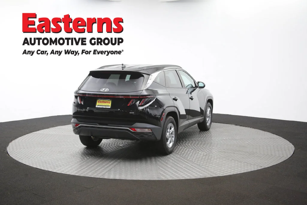 Used 2023 Black Hyundai SEL image 41