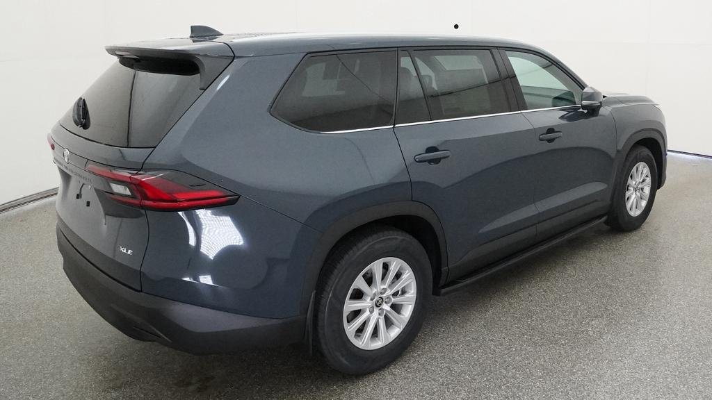 New 2026 Storm Cloud Toyota XLE image 18
