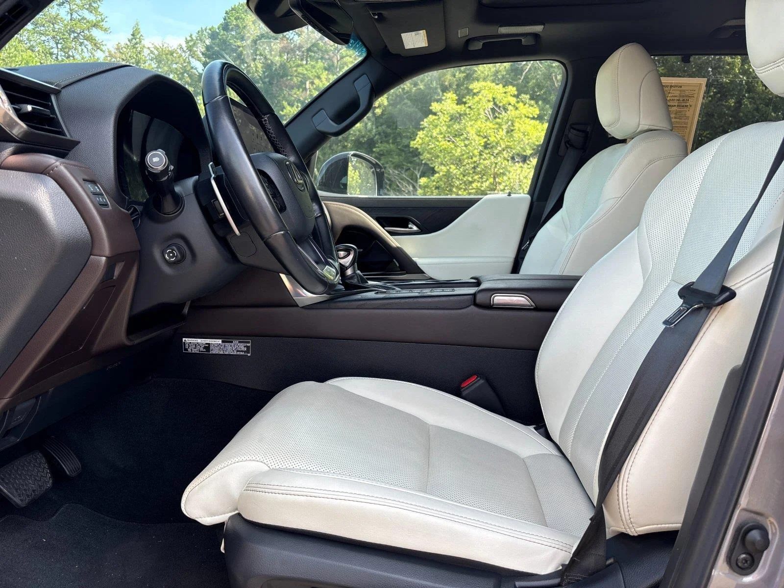 Used 2023 Manganese Luster Lexus LX 600 Luxury image 15
