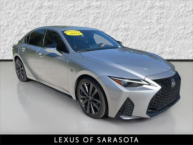 2023 Lexus IS