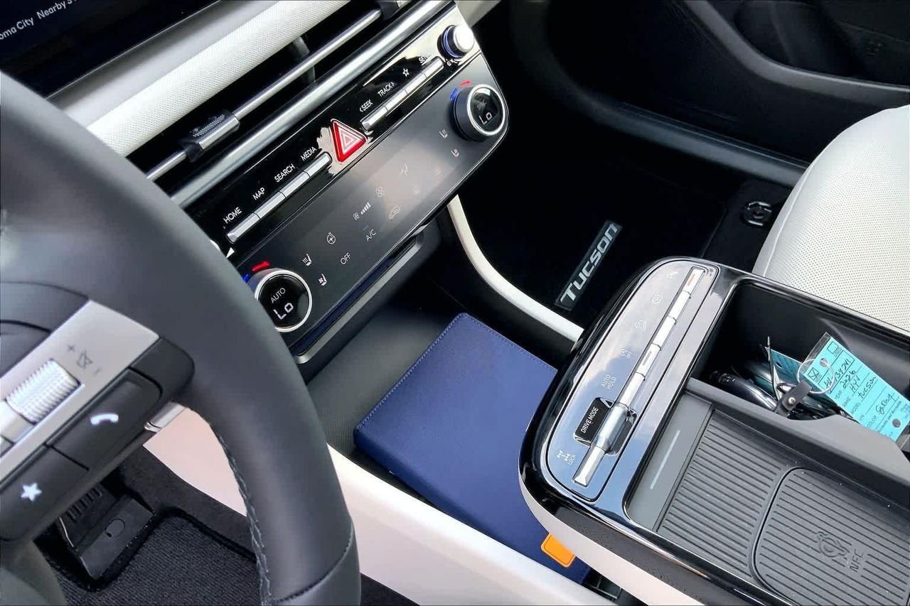 New 2026 Ecotronic Gray Matte Hyundai Limited AWD image 8