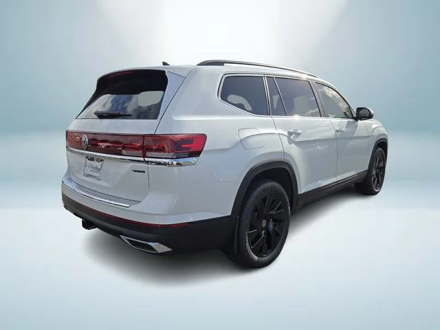 New 2026 White/off-white Volkswagen 2.0T SE w/Technology image 4