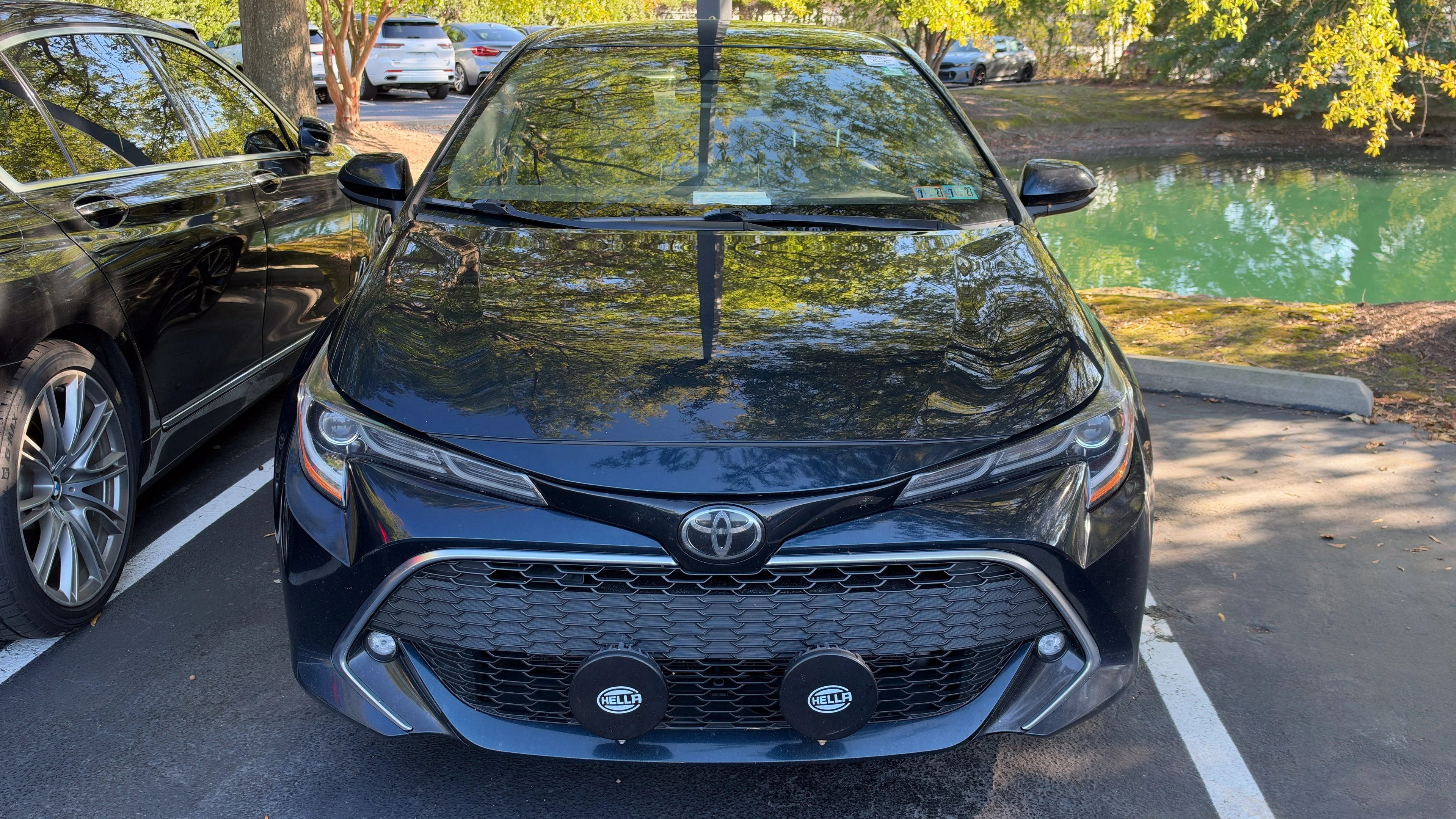 Used 2020 Galactic Aqua Mica Toyota XSE image 12