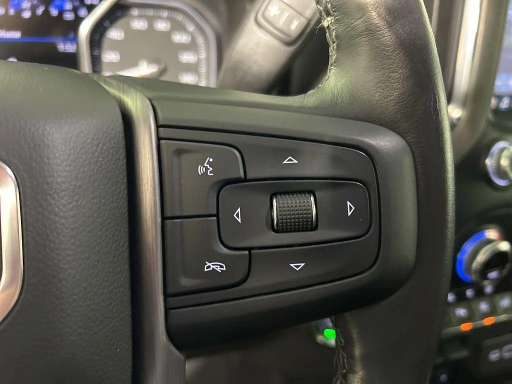 Used 2020 Steel Metallic GMC Denali image 24