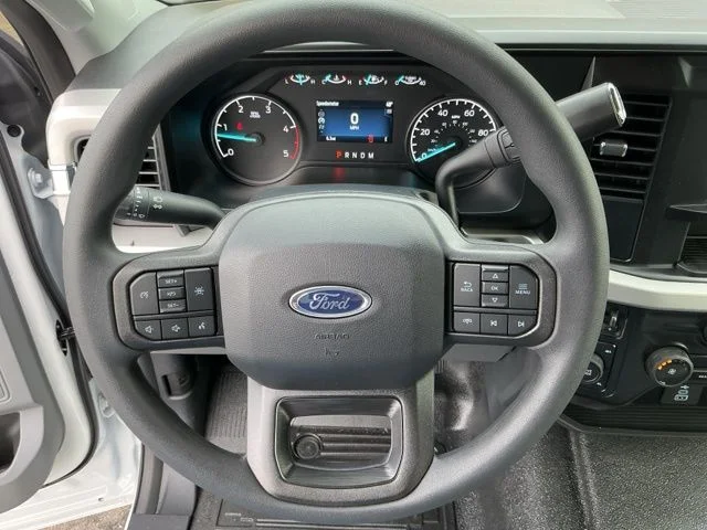 New 2026 Oxford White Ford XL image 13