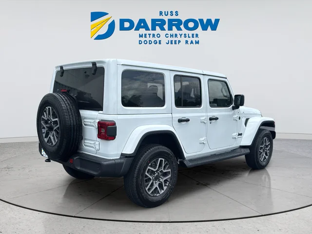 New 2026 Bright White Clear-Coat Exterior Paint Jeep Sahara image 5
