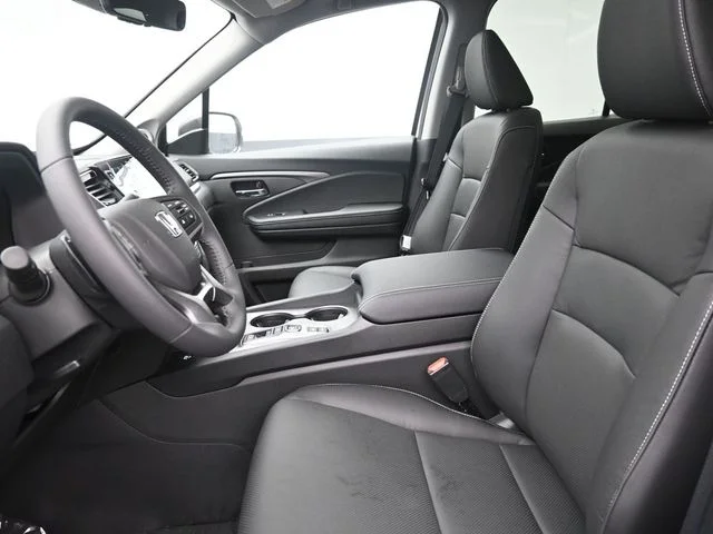 New 2026 Platinum White Pearl Honda RTL image 20
