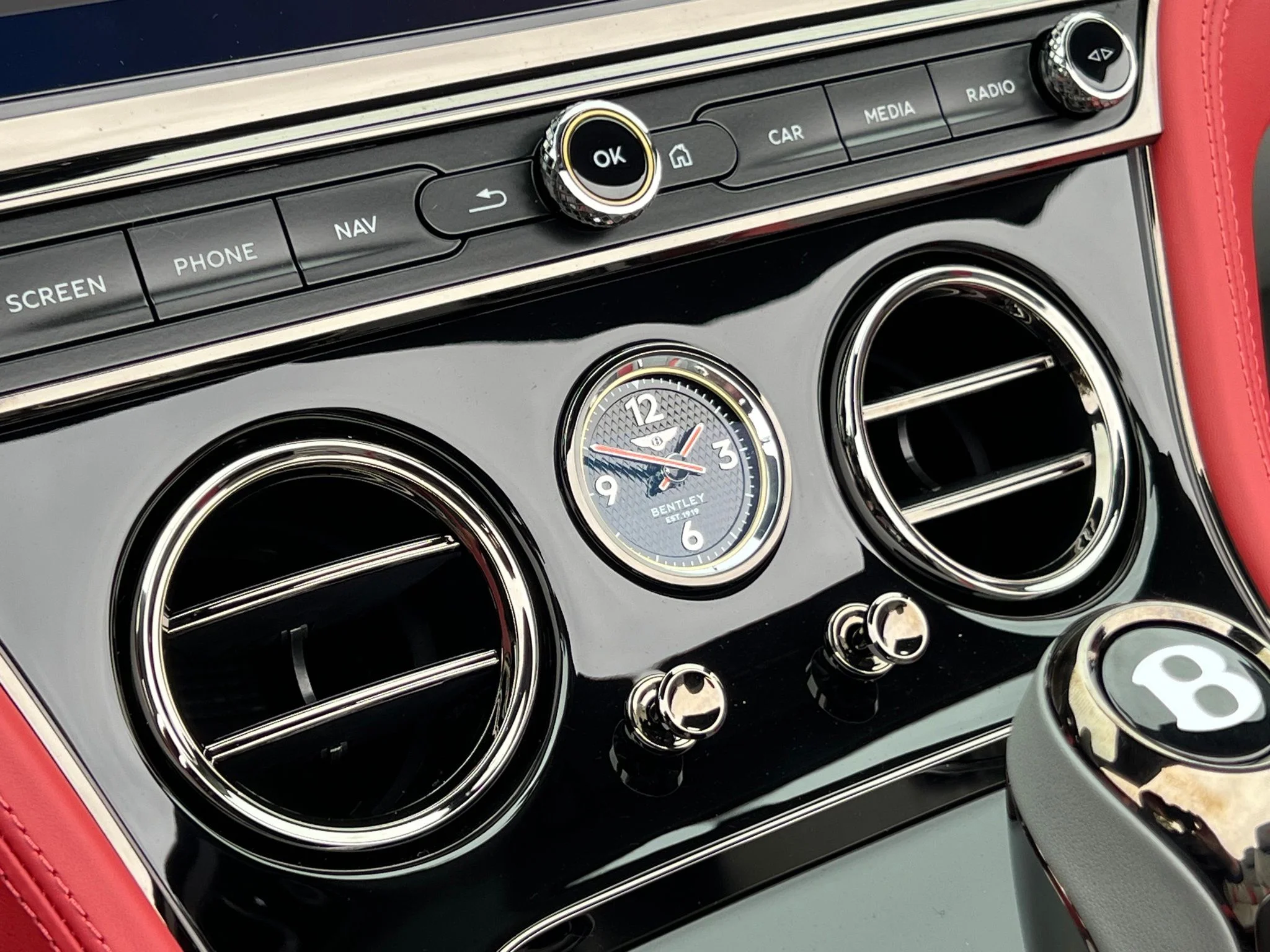 New 2026 Gray Bentley  image 26