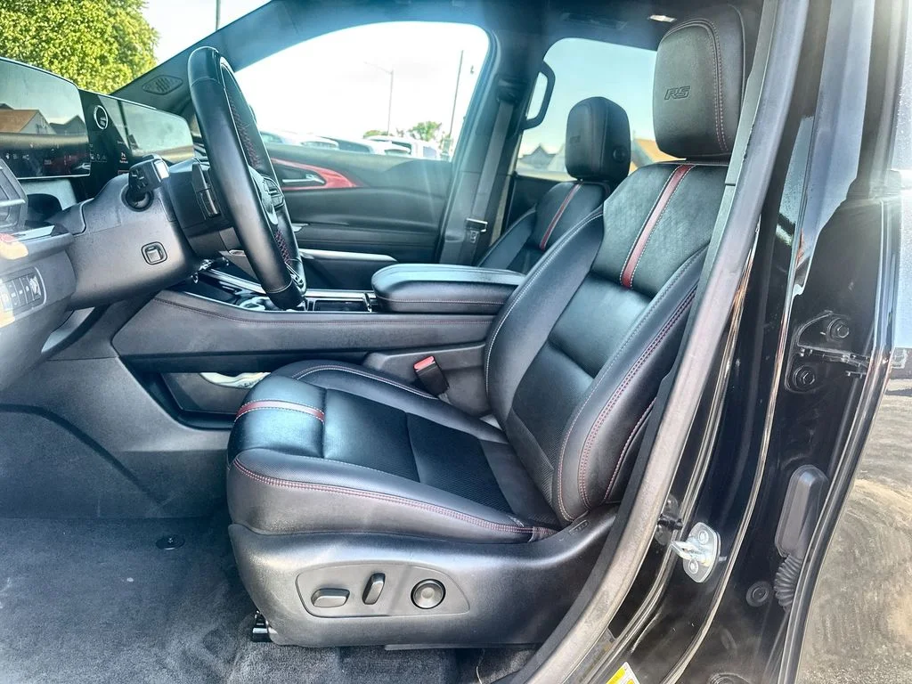 Used 2024 Black Chevrolet RS image 11