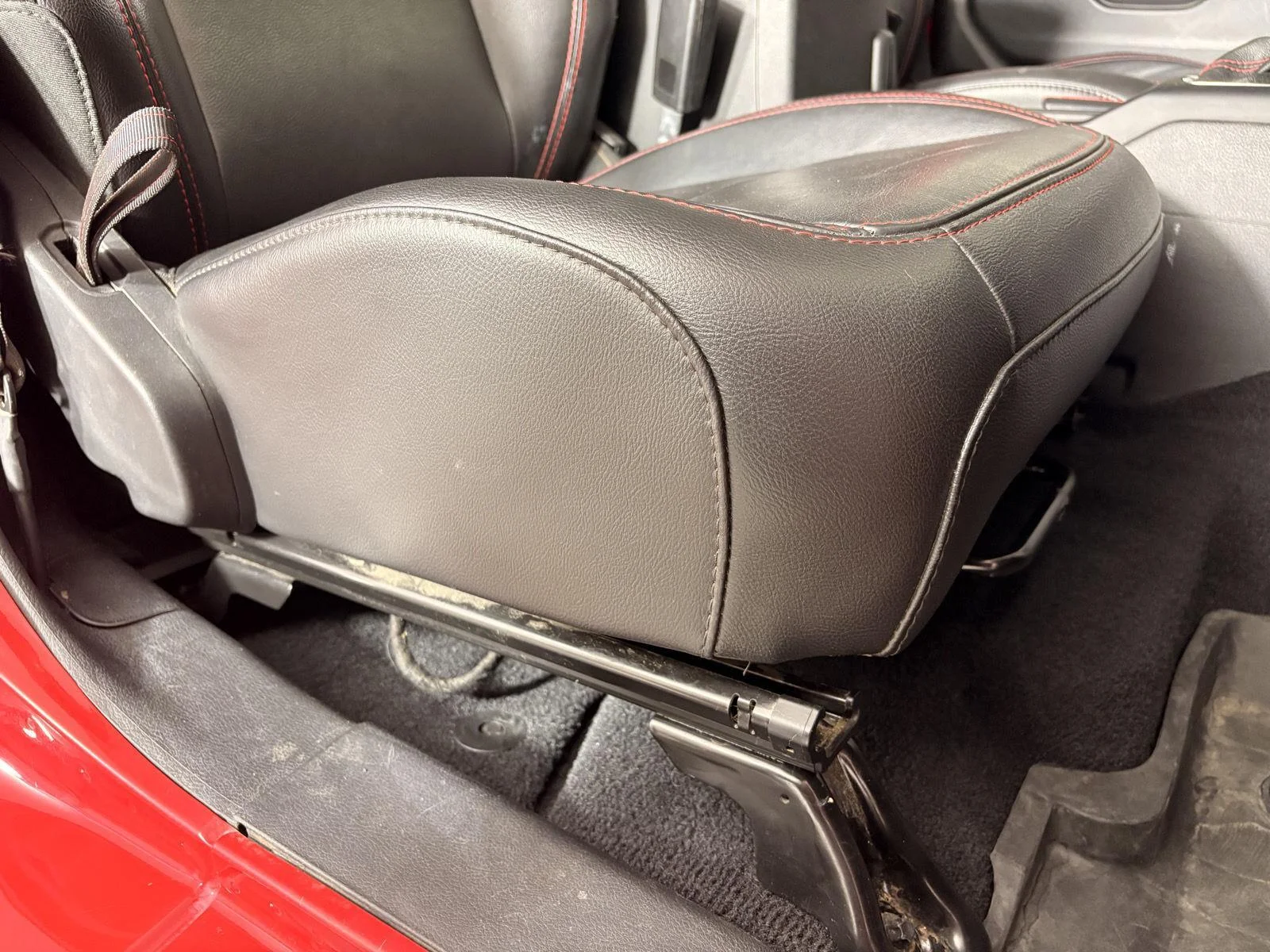Used 2021 Firecracker Red Clearcoat Jeep Rubicon image 24