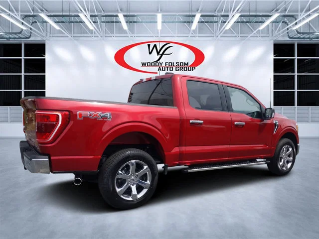 Used 2022 Red Ford XLT image 3