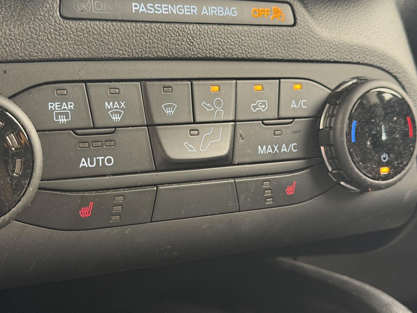 Used 2023 Carbonized Gray Ford Badlands image 8
