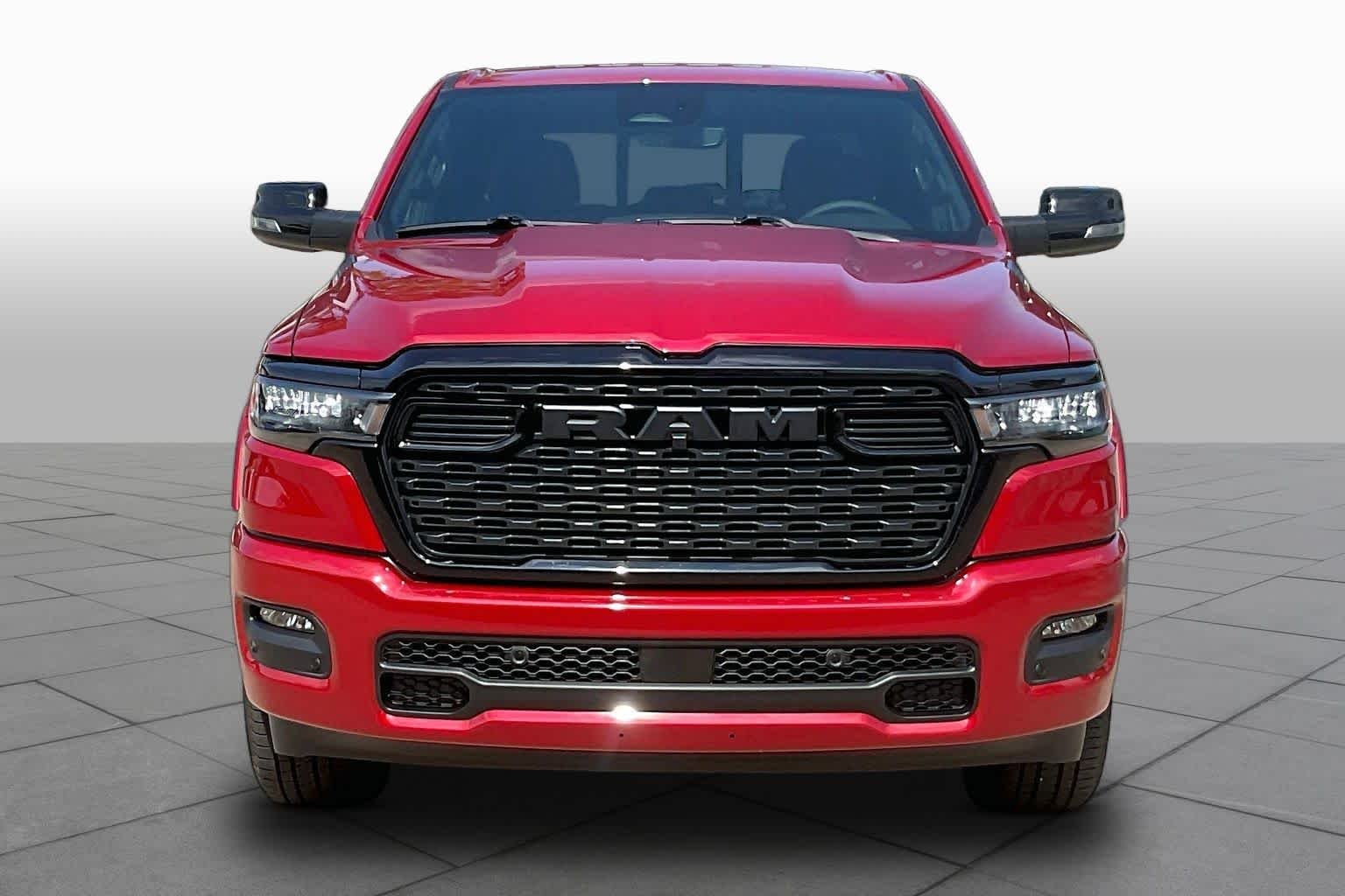New 2026 Molten Red Pearl-Coat Exterior Paint RAM Big Horn image 3