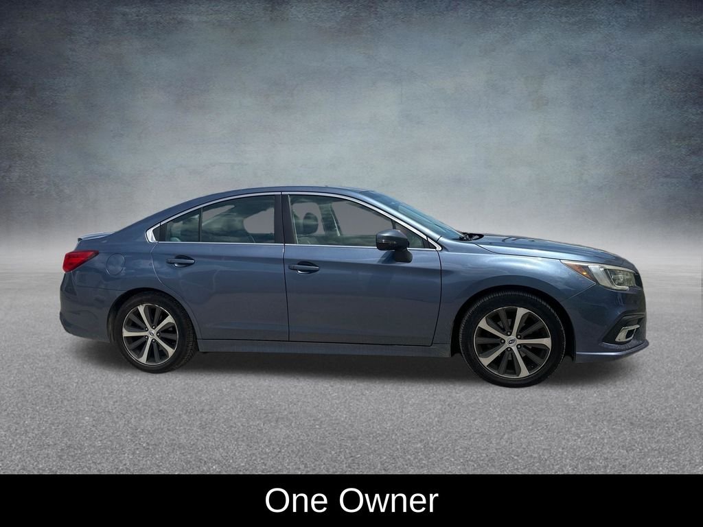Used 2018 Twilight Blue Metallic Subaru 2.5i image 4