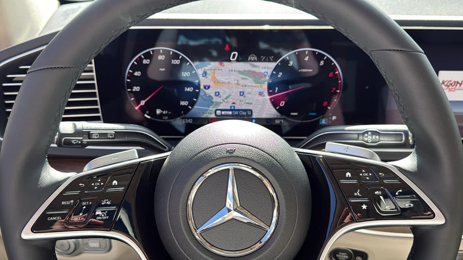 New 2026 Obsidian Black Metallic Mercedes-Benz GLE 450 image 20