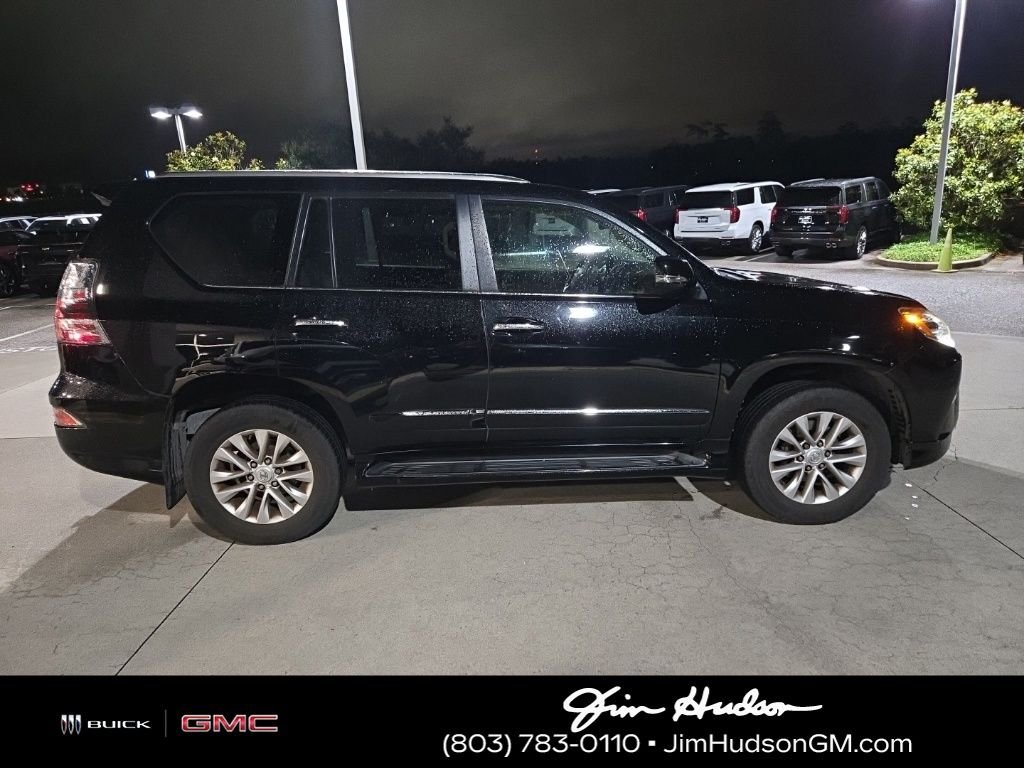Used 2019 Black Lexus 460 image 7