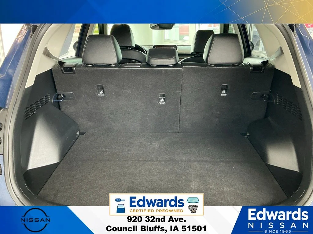 Used 2022 Blue Kia EX image 10