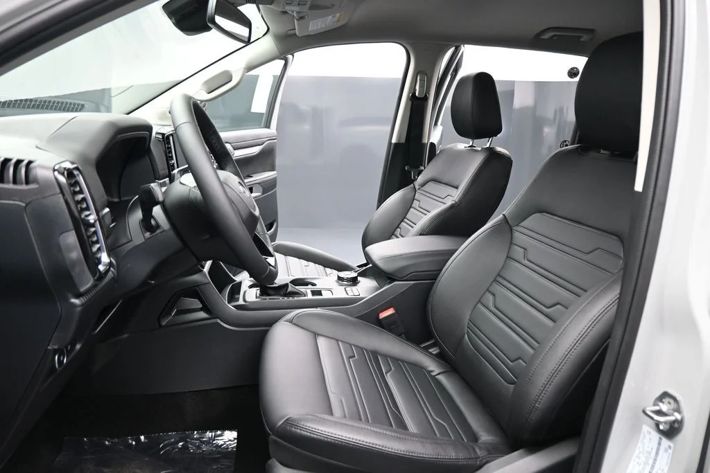 New 2026 Avalanche Ford Lariat image 9