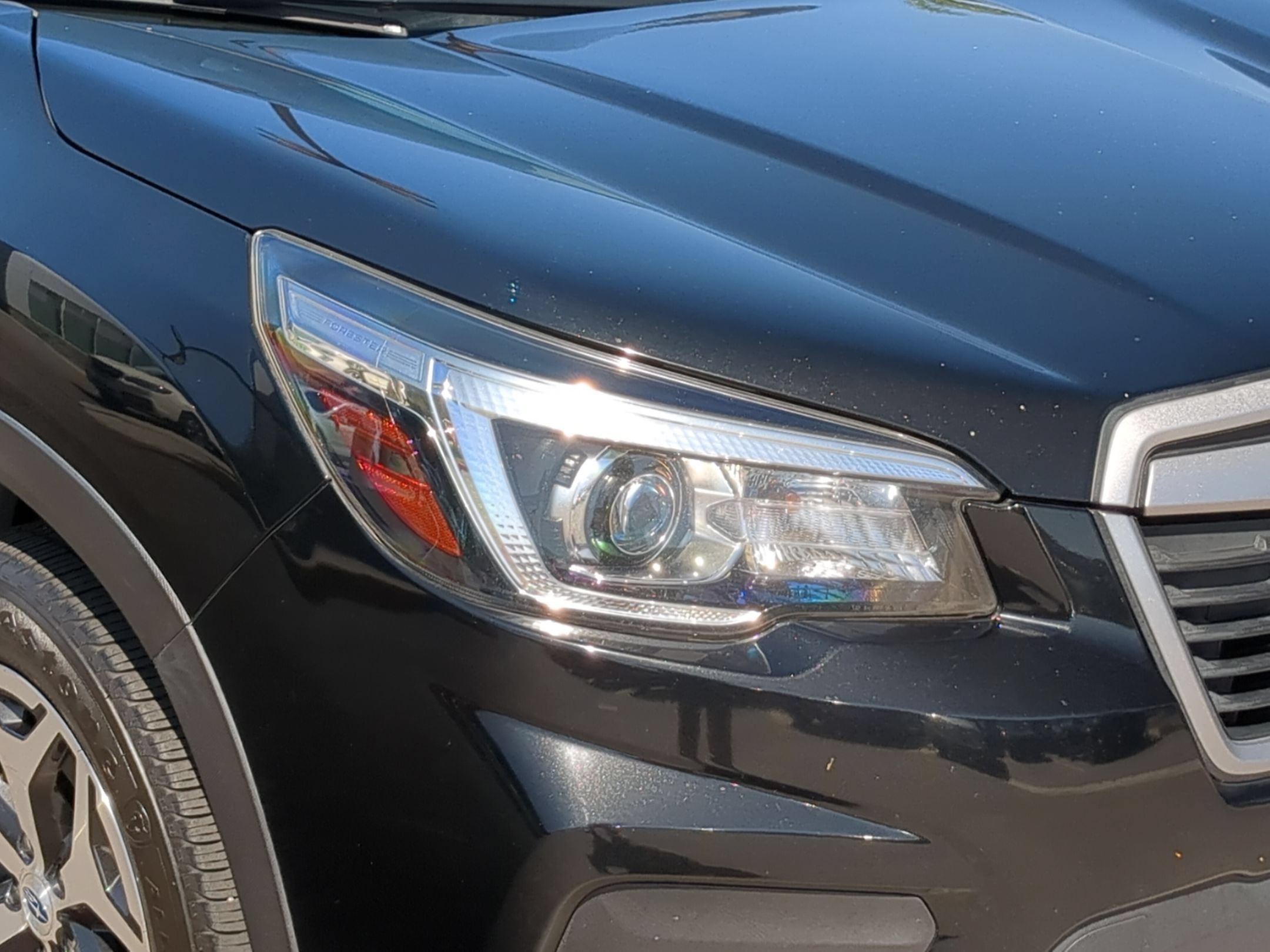 Used 2019 Crystal Black Silica Subaru Premium image 10