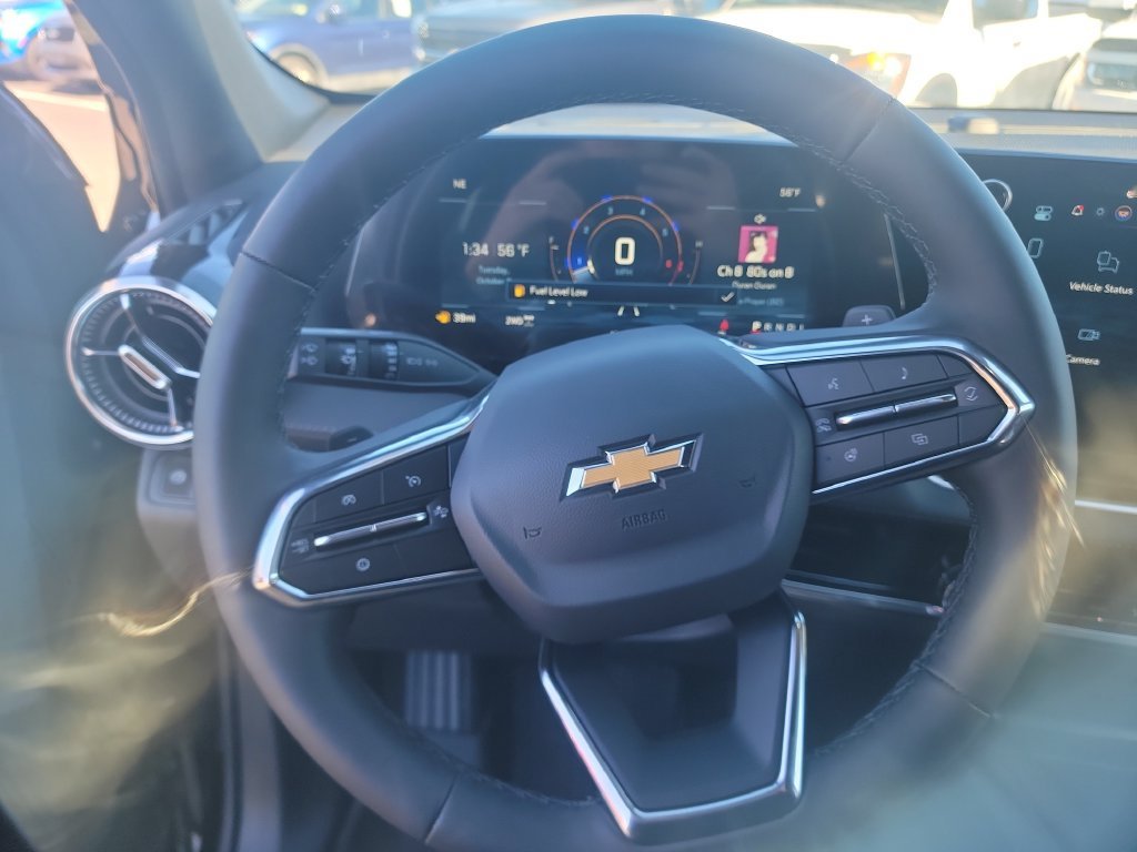 New 2027 Mosaic Black Metallic Chevrolet LT image 20