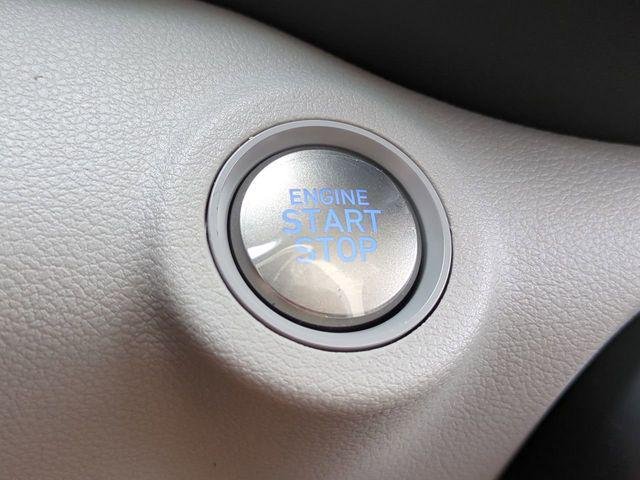 New 2026 Gray Hyundai SEL image 28