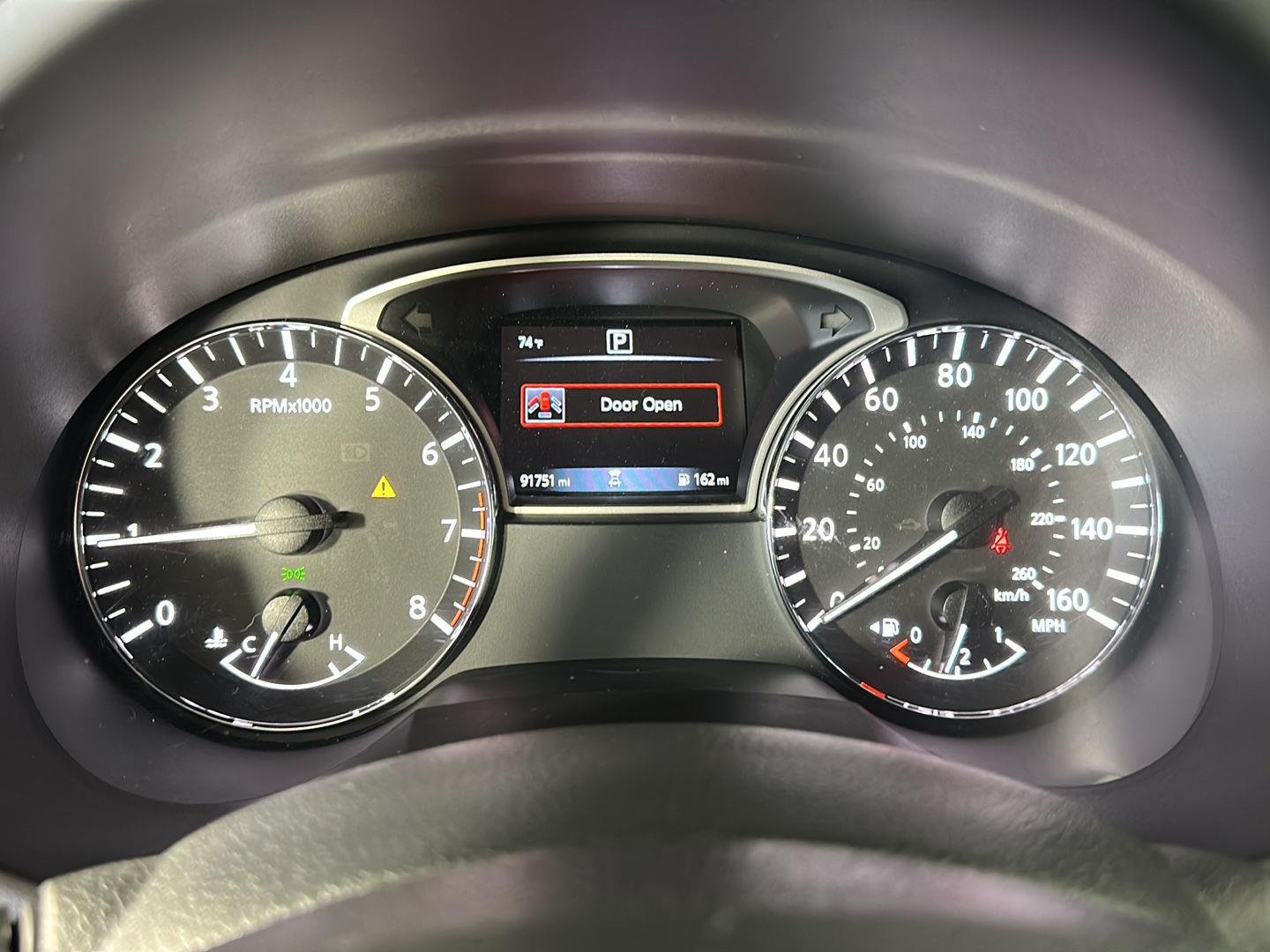 Used 2018 Brilliant Silver Nissan 2.5 S image 15