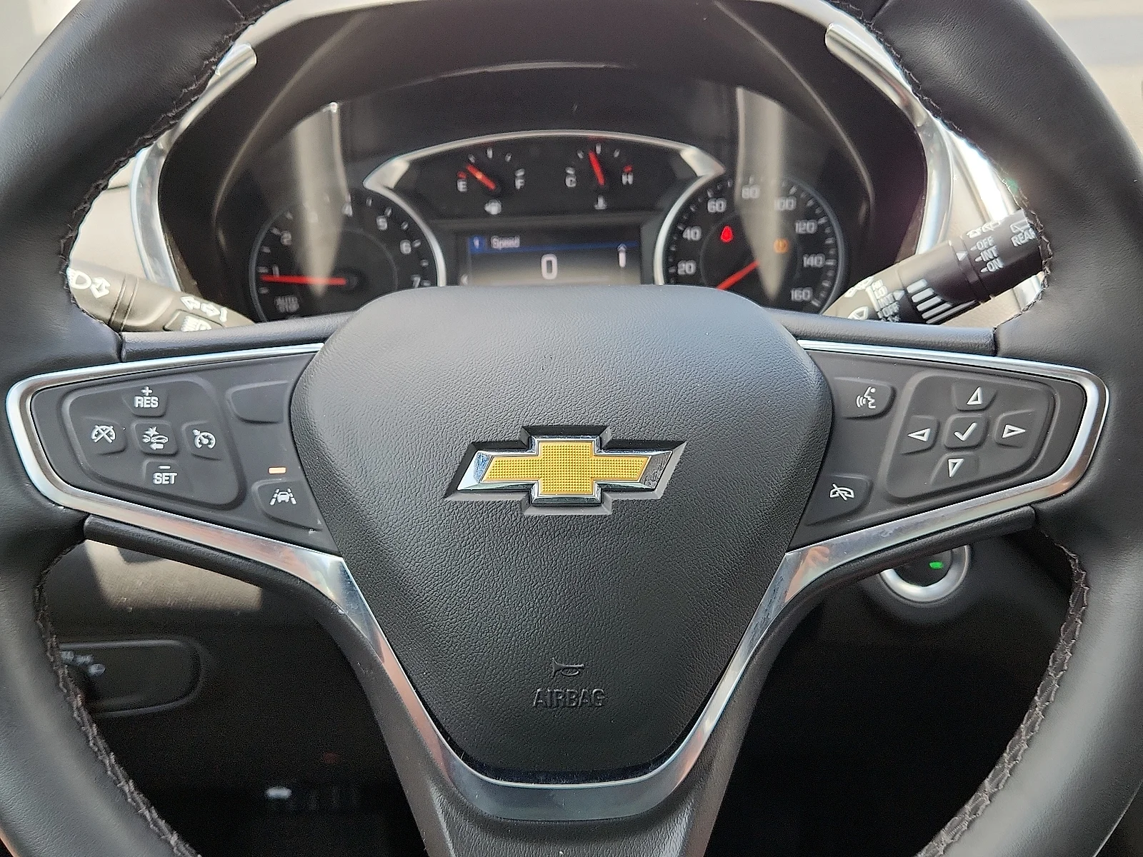2024 Chevrolet Equinox LT - Photo 24
