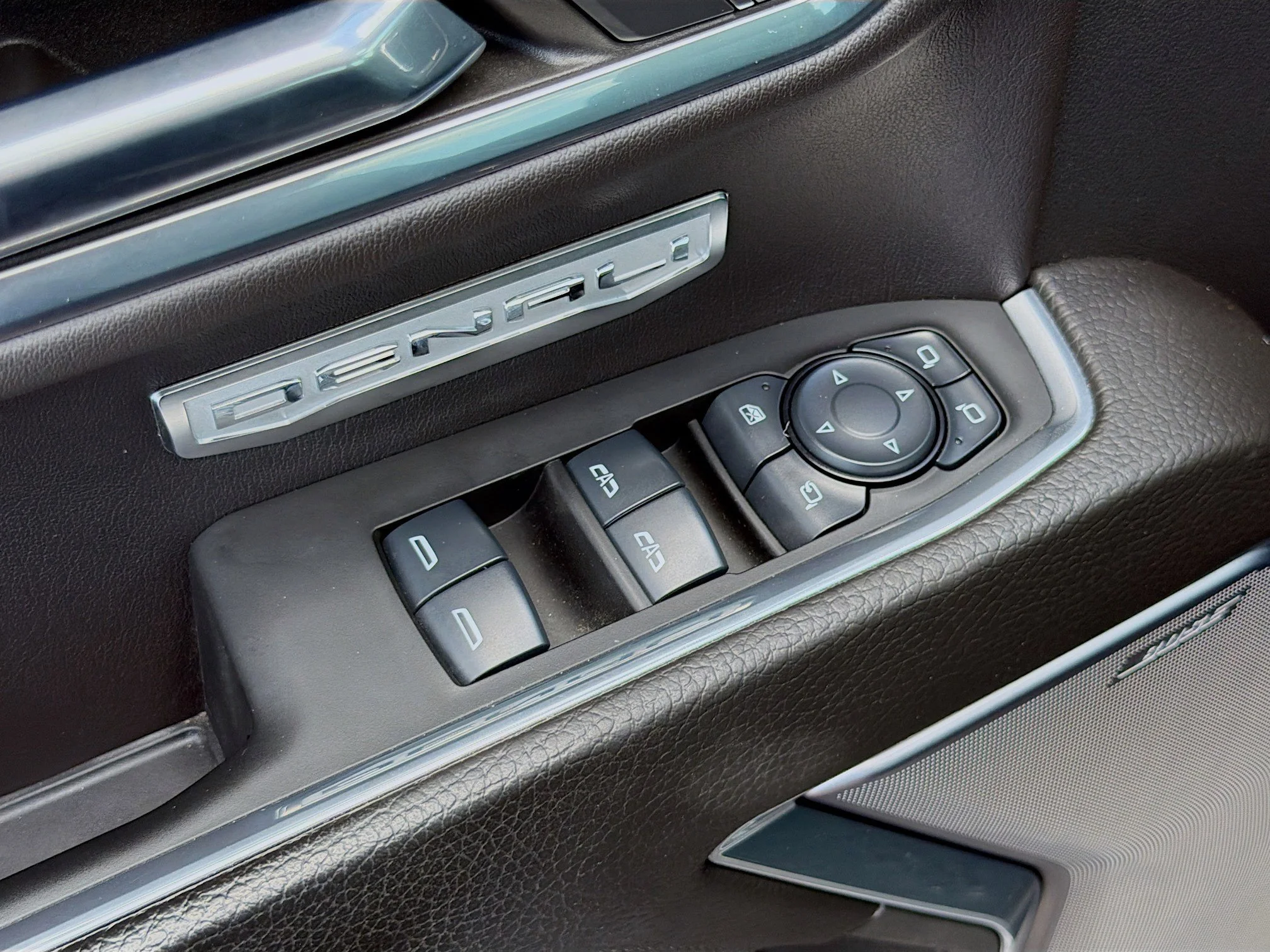 Used 2024 Titanium Rush Metallic GMC Denali image 22