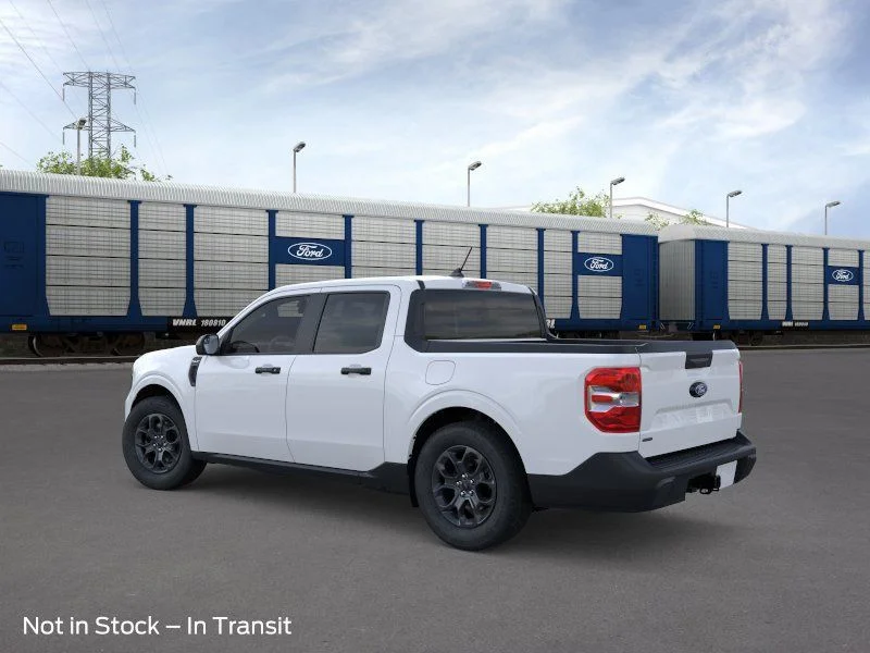 New 2026 Oxford White Ford XLT image 3
