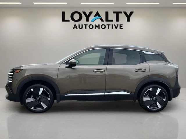 Used 2025 Brown Nissan SR image 2