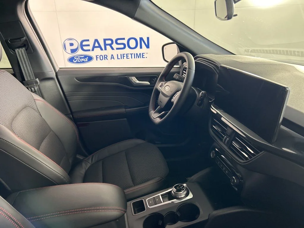 2026 Ford Escape ST-Line - Photo 19