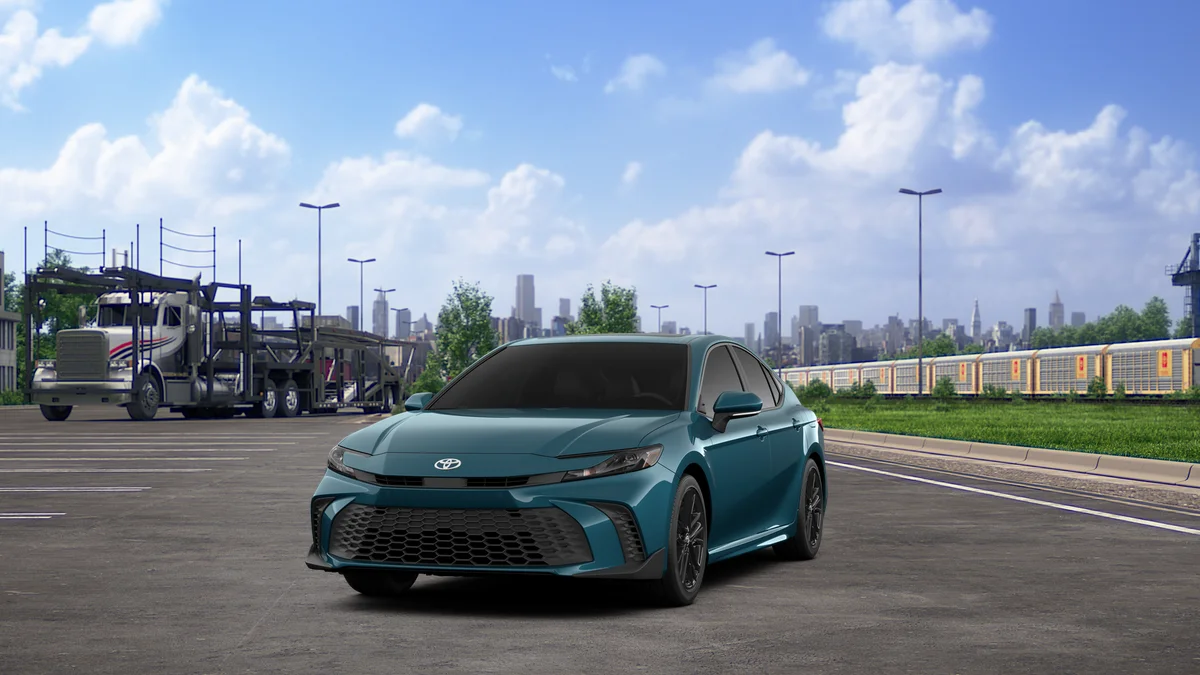 New 2026 Ocean Gem Toyota SE image 18