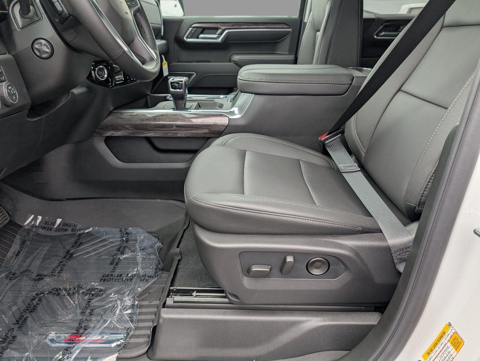 2026 Chevrolet Silverado 1500 LTZ - Photo 12