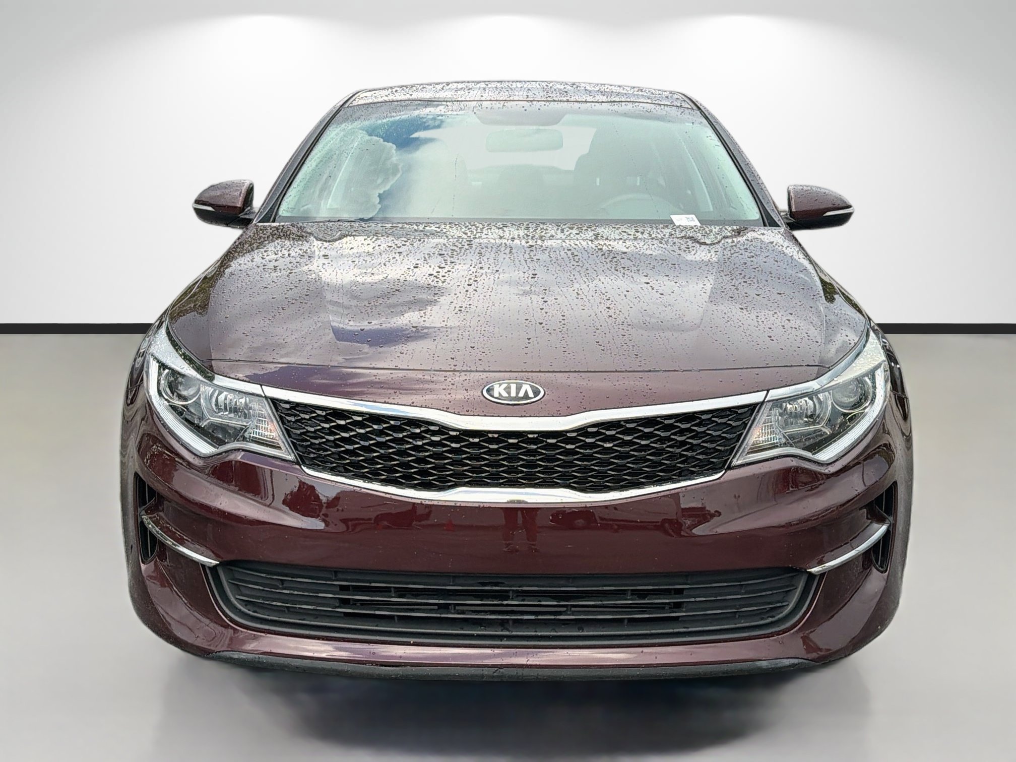 Used 2018 Sangria Kia LX image 8