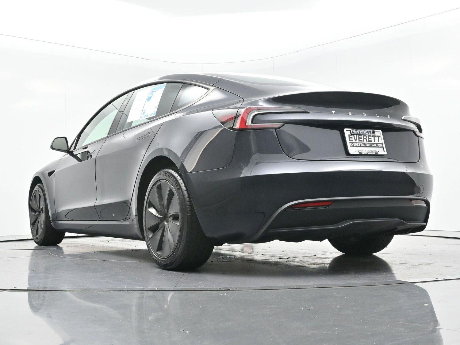 Used 2025 Black Tesla Long Range image 46