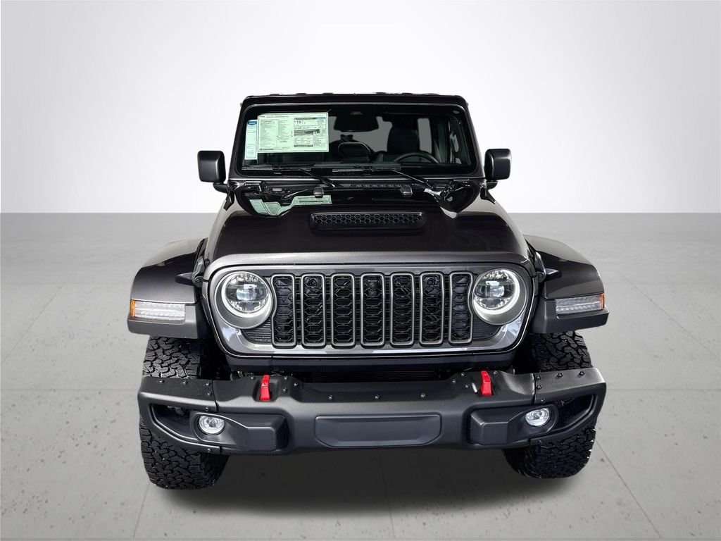 New 2026 Granite Crystal Metallic Clear-Coat Exterior Paint Jeep  image 3