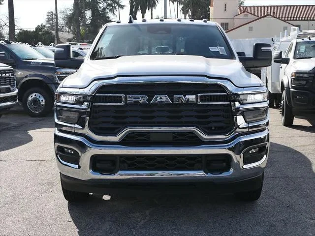New 2026 Bright White Clear-Coat Exterior Paint RAM TRADESMAN image 7