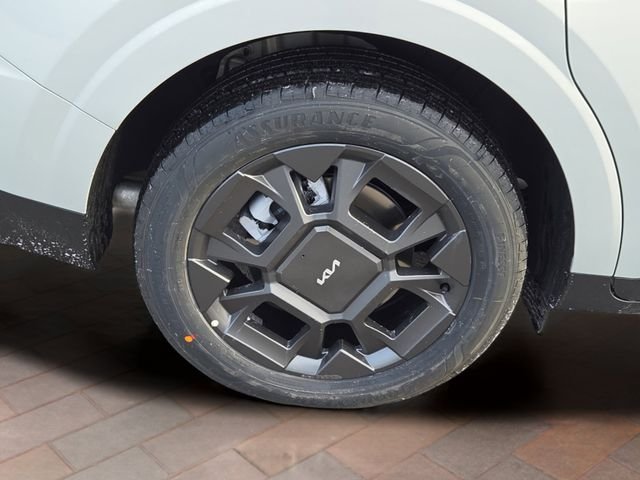 New 2026 White Kia EX image 4