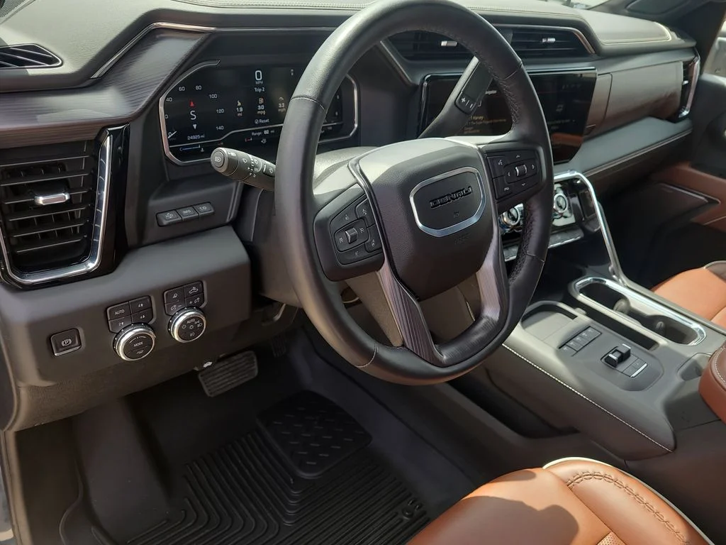Used 2025 Blue GMC Denali Ultimate image 24
