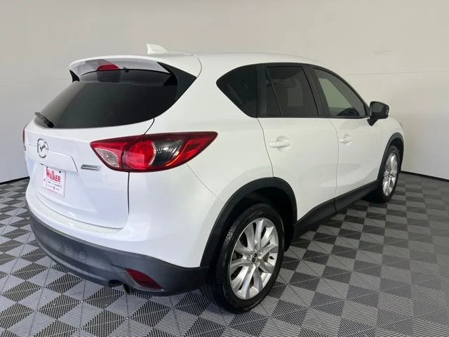 Used 2013 White Mazda Grand Touring image 7