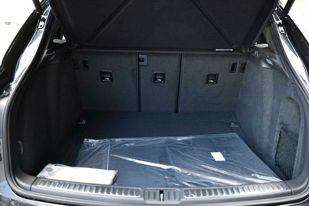 Used 2026 Gray Porsche  image 34