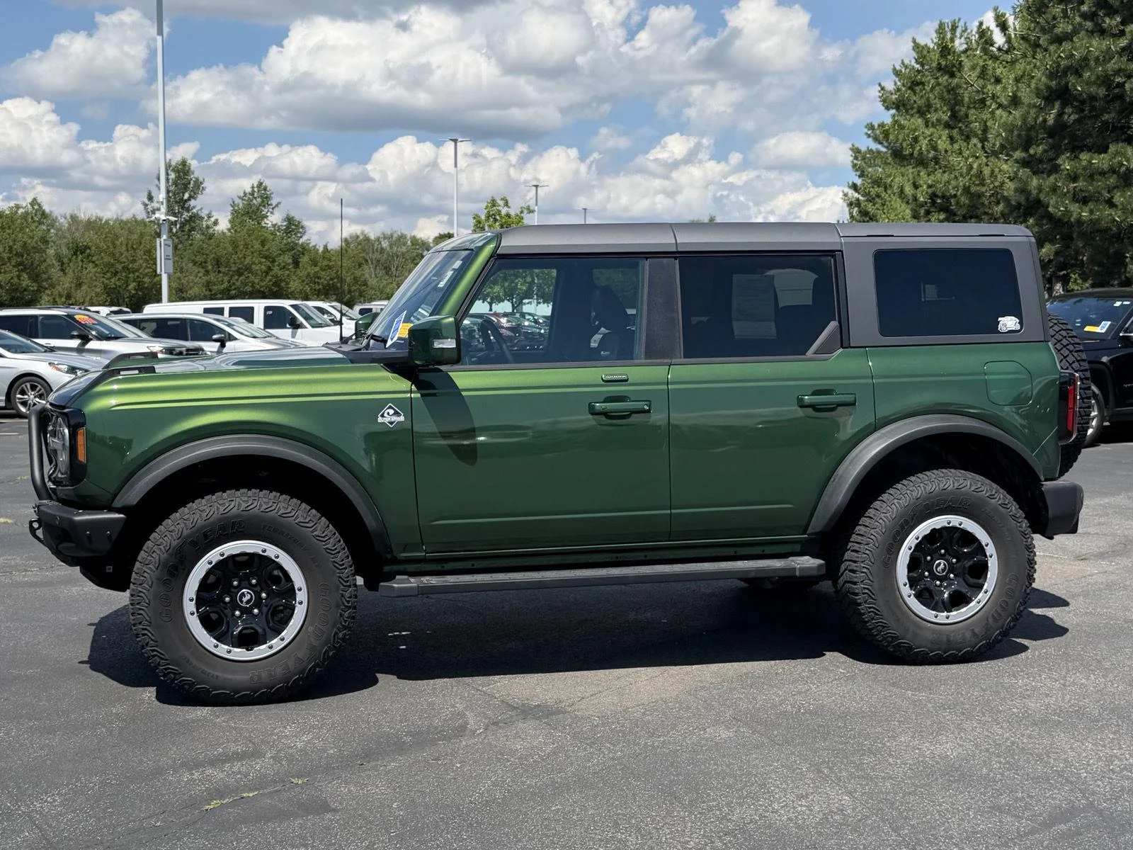 Used 2023 Green Ford Outer Banks Advanced image 4