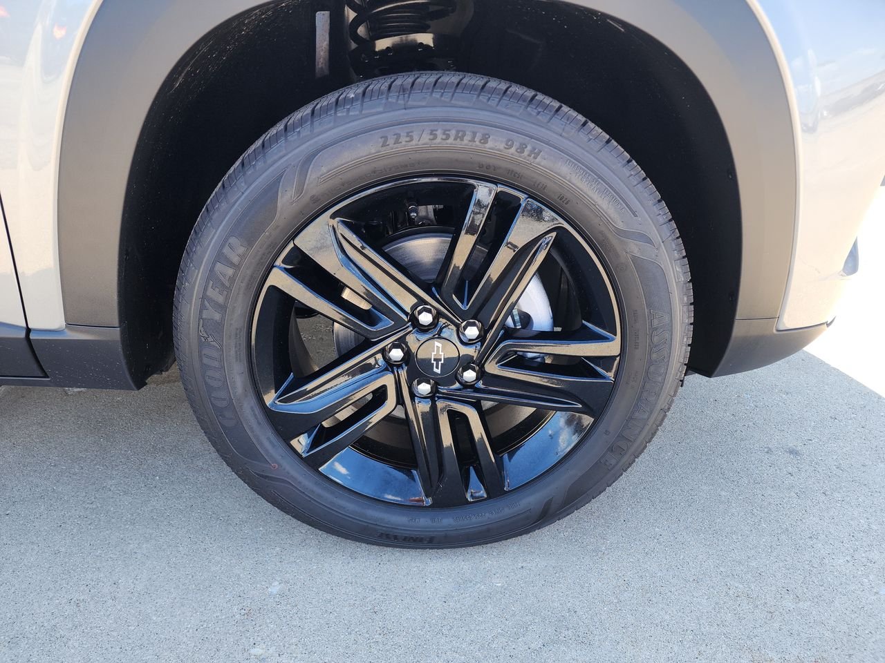 New 2026 Sterling Gray Metallic Chevrolet ACTIV image 10