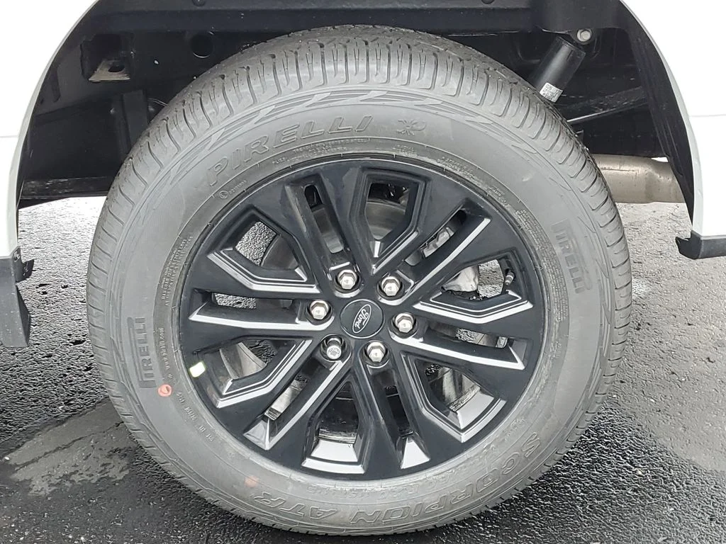 New 2026 Avalanche Ford XLT image 33
