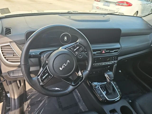 Used 2024 Black Kia SX image 16