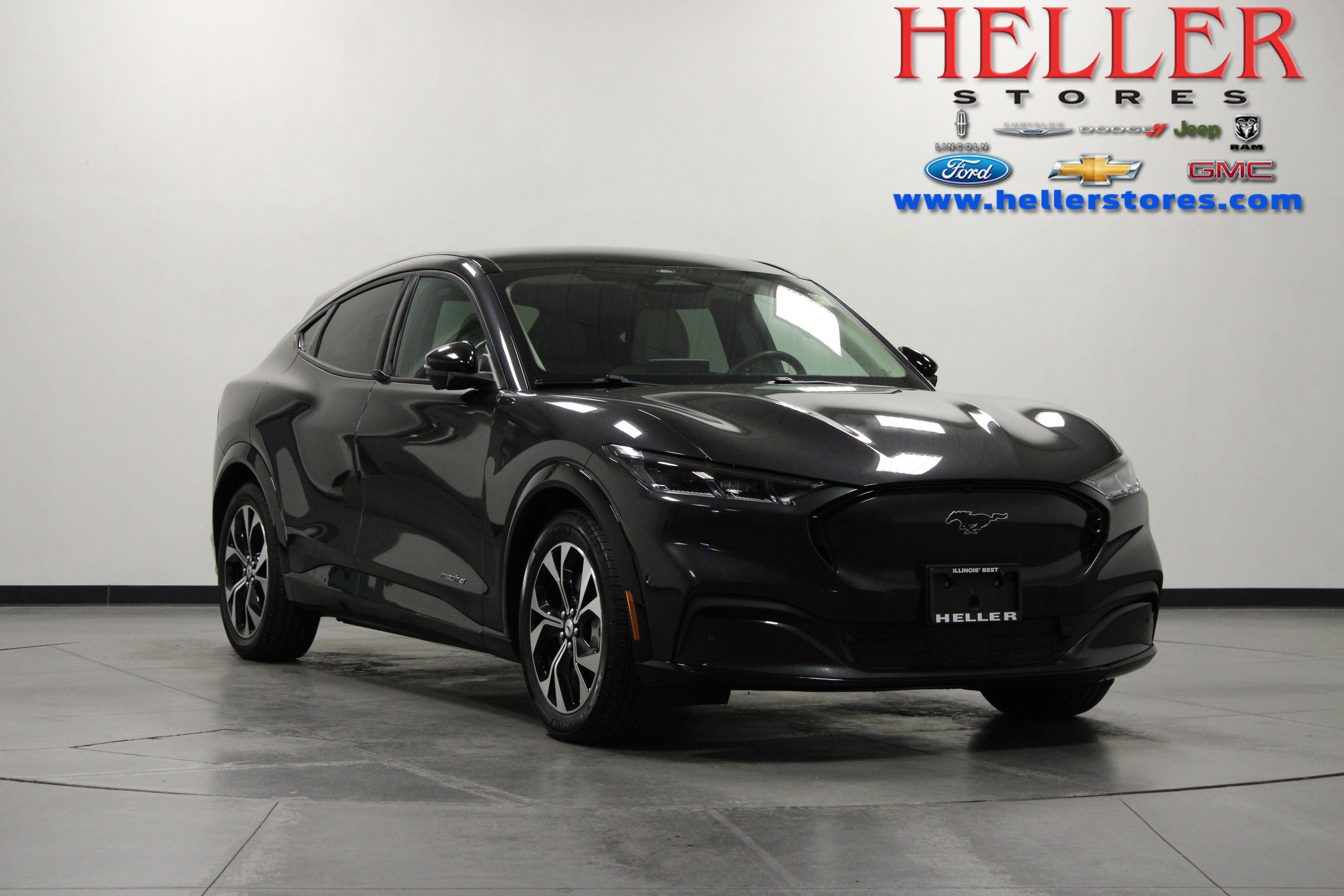 2022 Ford Mustang Mach-E Premium RWD